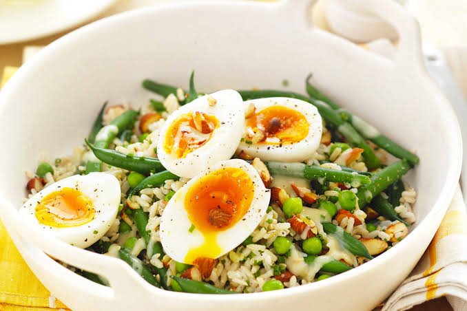 Healthy salad with egg and 
steamed rice